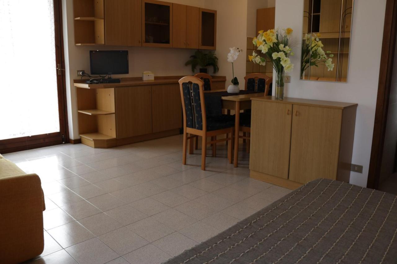 Studio In Lazise/Gardasee 21938 Екстериор снимка
